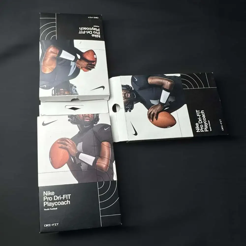 Nike Pro Dri-FIT Youth Football Playcoach Wristband